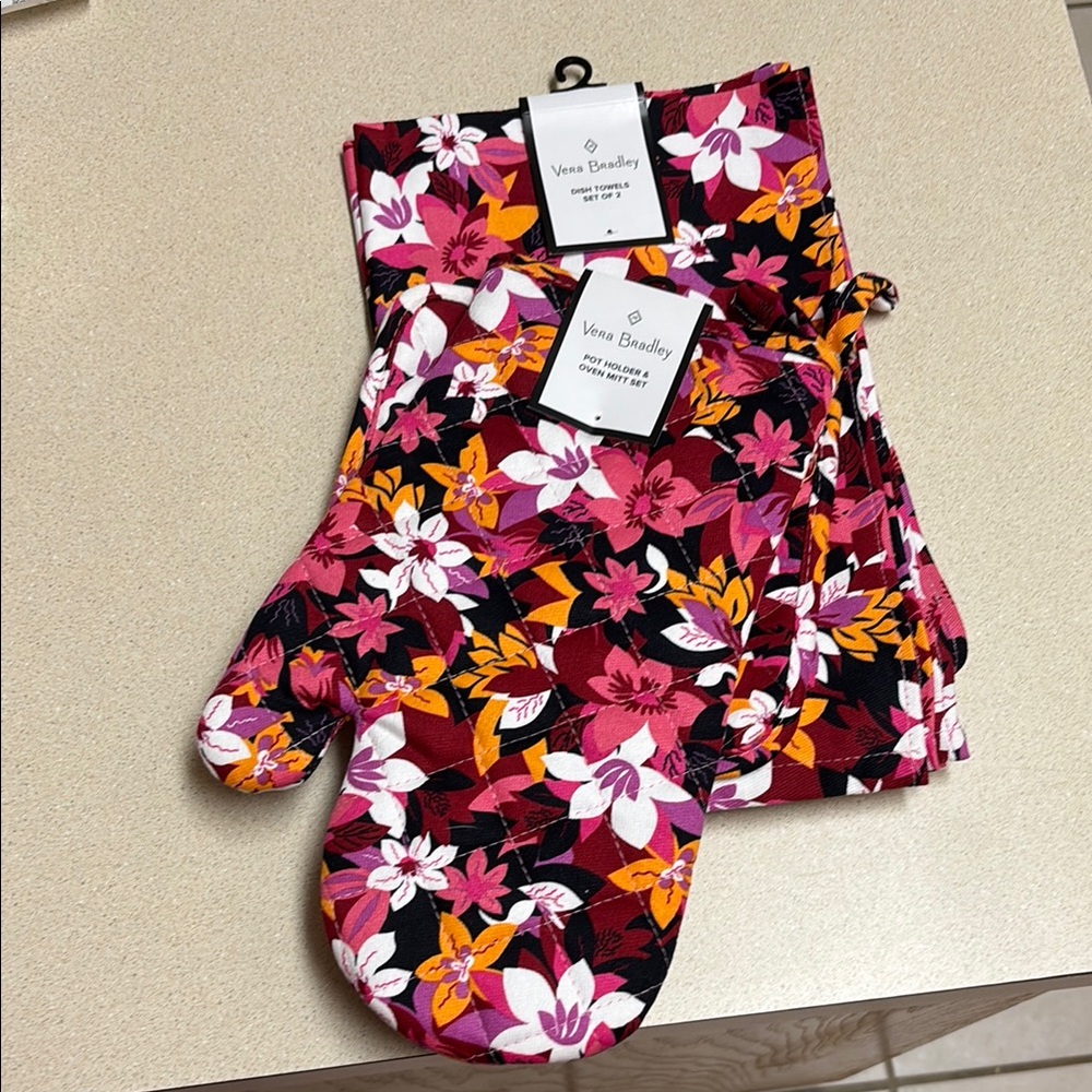 Vera Bradley Pink and Orange Floral Kitchen Set